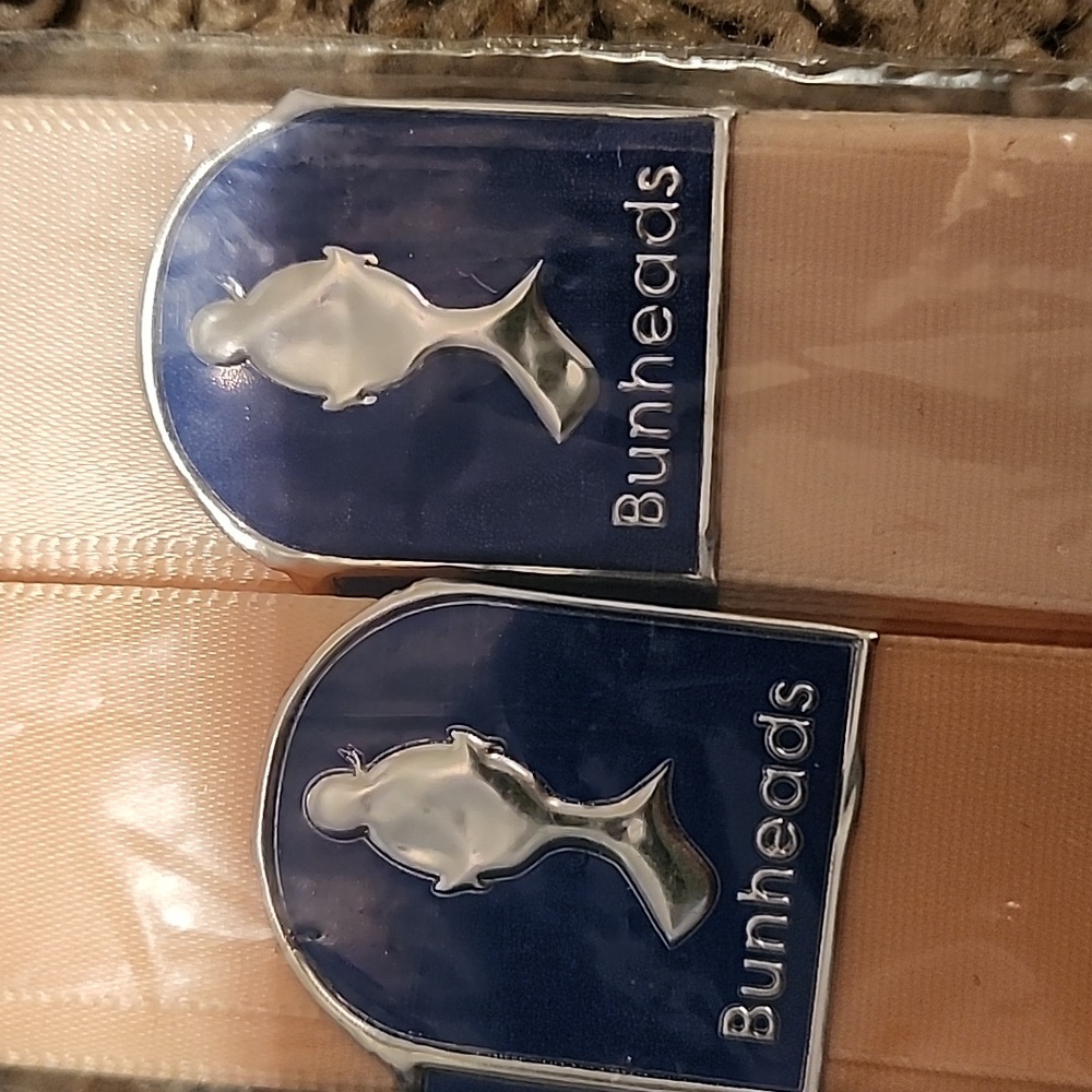Pointe Shoe Ribbon - Picture 2 of 5